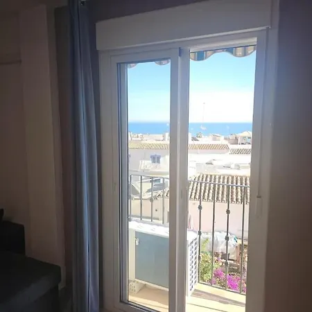 Symphony Sunrise, With Stunning Sea Views And Short Walk To The By Namaste Elite Apartman Torremolinos